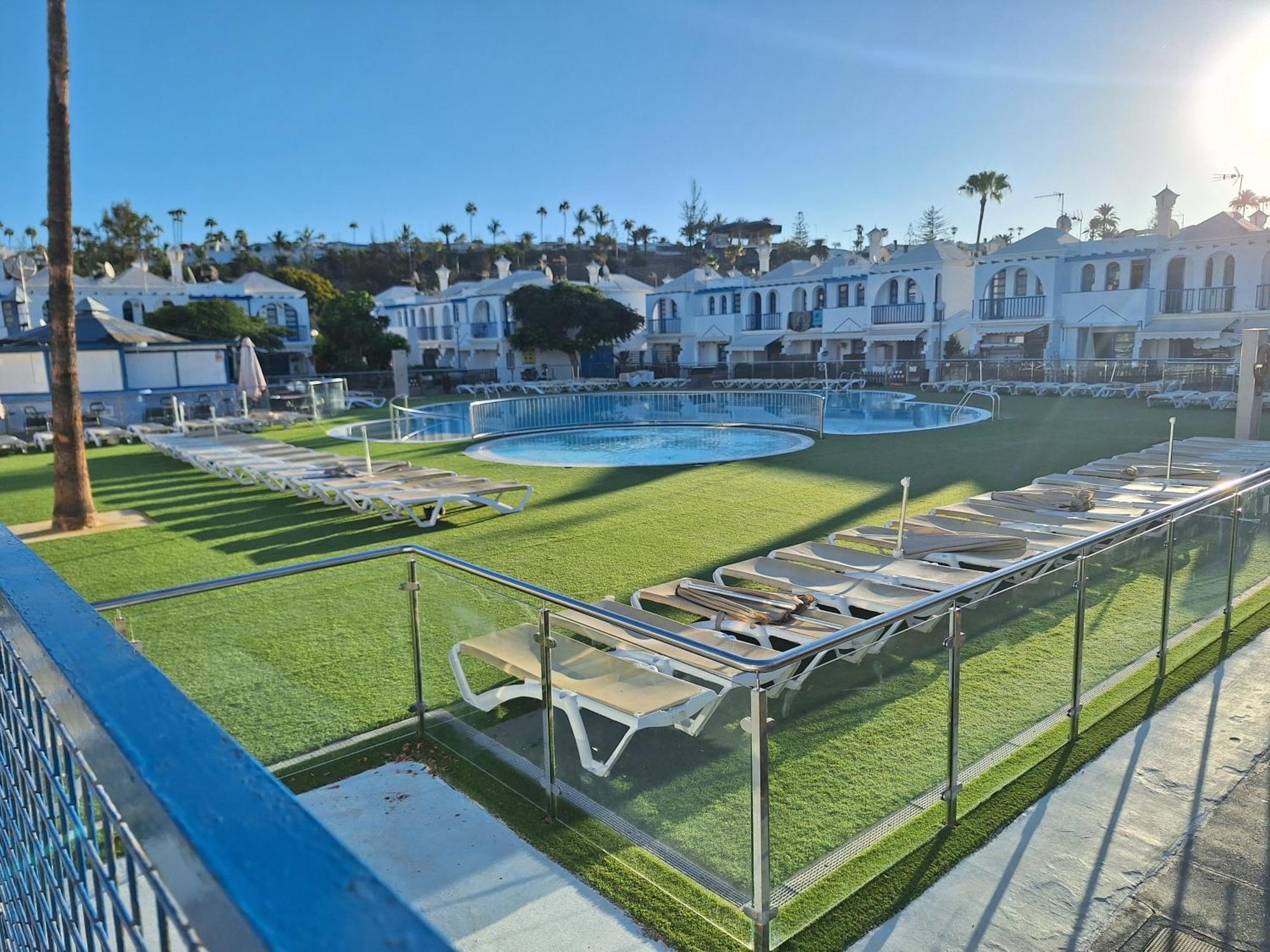 Poolfront Bungalow Playa del Inglés Exterior foto