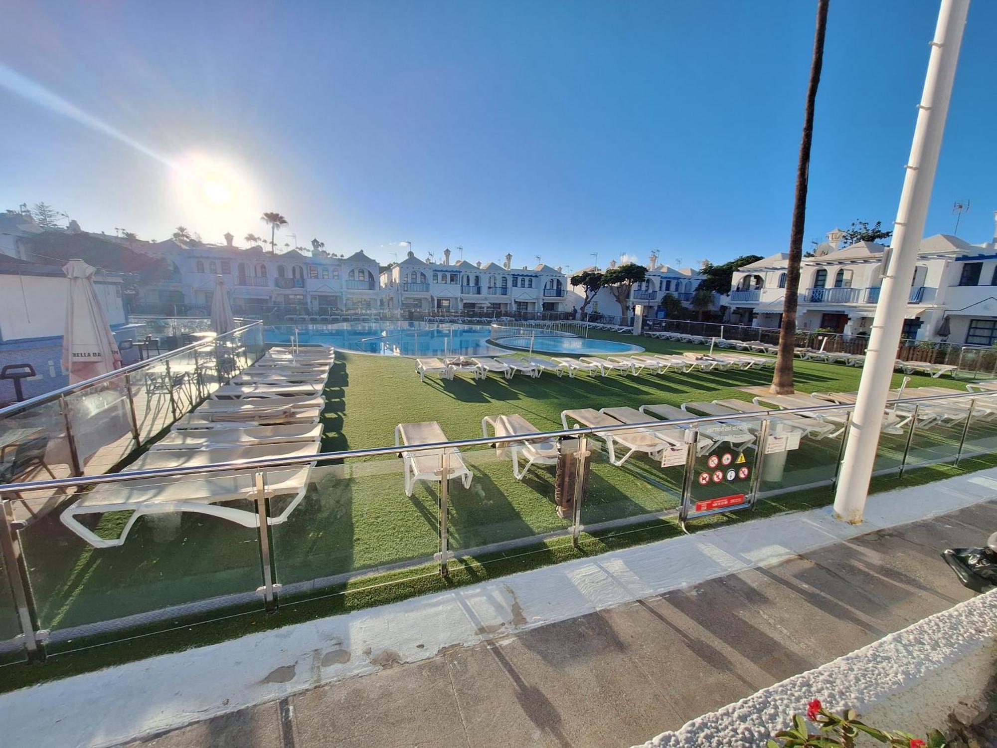 Poolfront Bungalow Playa del Inglés Exterior foto